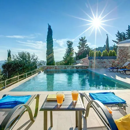 Villa Alonaki By Spartylas