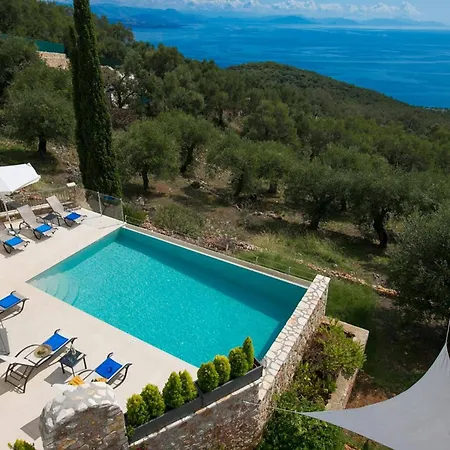 Villa Alonaki By